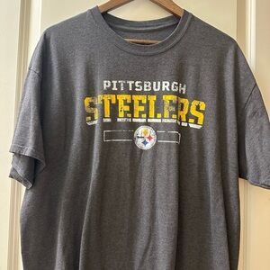 Mens Xl Steelers T-shirt